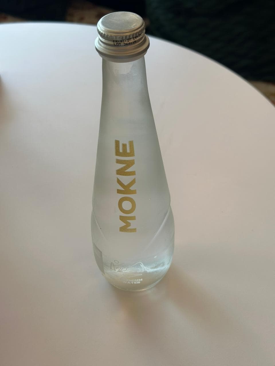 MOKNE I THJESHT